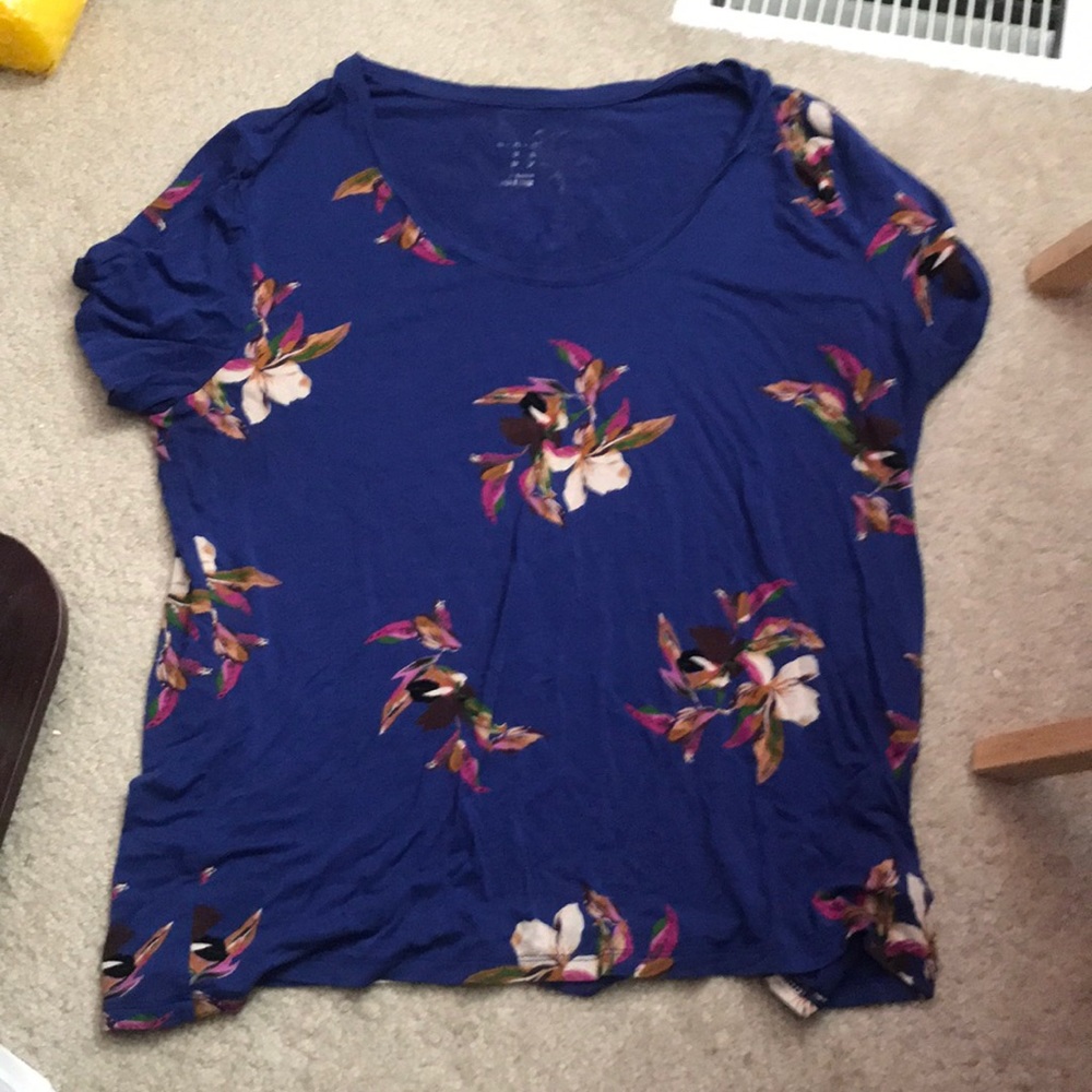 Floral top